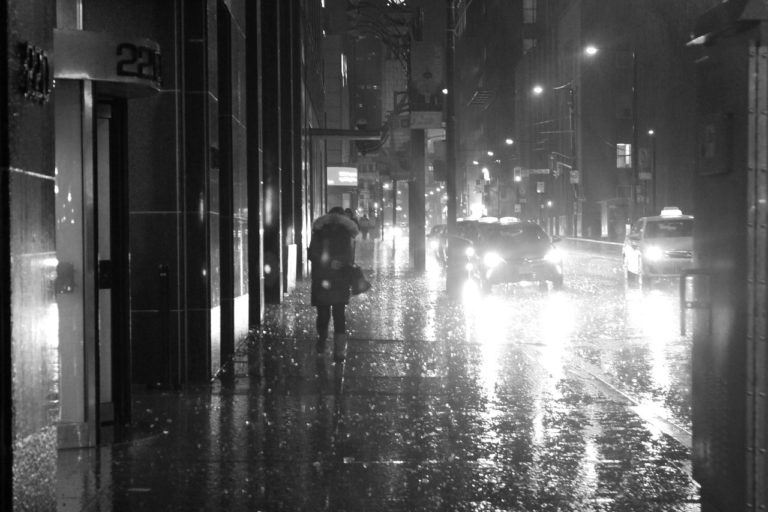 city, rain, urban-4531376.jpg