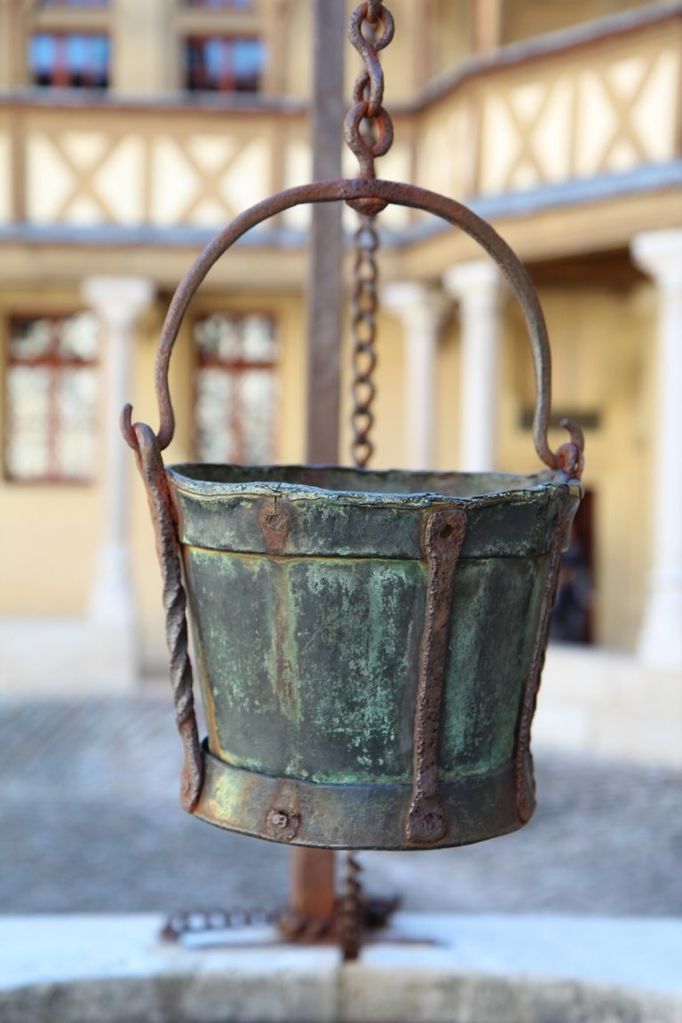 beaune, the hospices de beaune, bucket-3729474.jpg